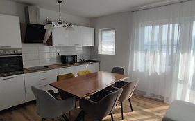 Modern And Cosy With Panorama View